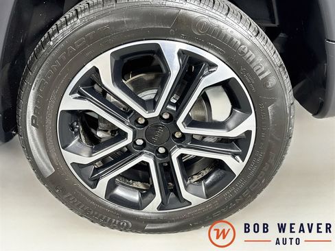Used 2023 Jeep Compass Limited w/ Sun and Sound Group AWD/4WD image 38
