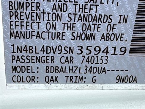 Used 2025 Nissan Altima 2.5 SV FWD image 33