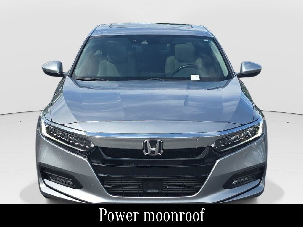 Used 2020 Honda Accord Touring image 2
