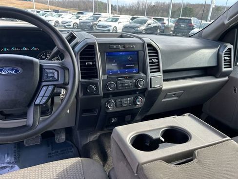 Used 2020 Ford F150 XLT image 9