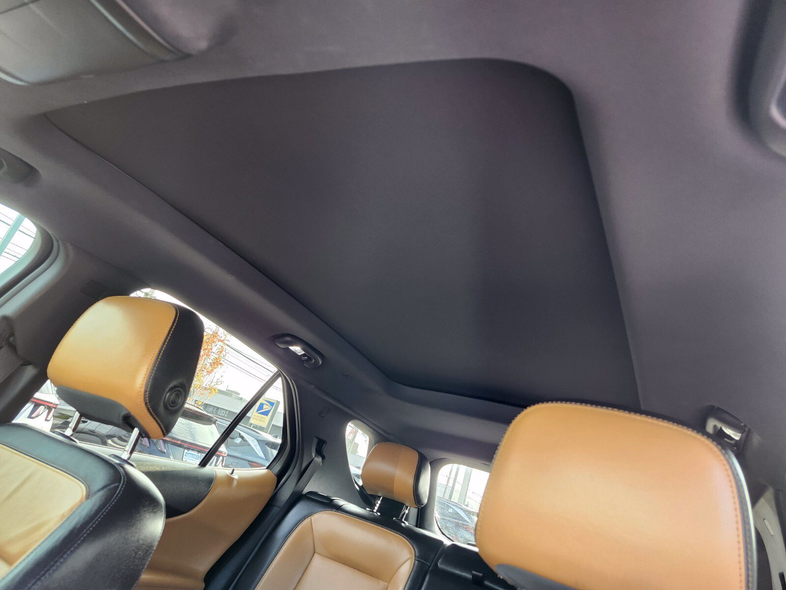 Used 2021 Chevrolet Equinox Premier FWD image 19