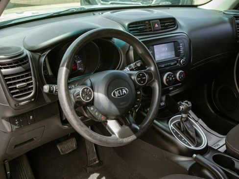 Used 2019 Kia Soul image 10