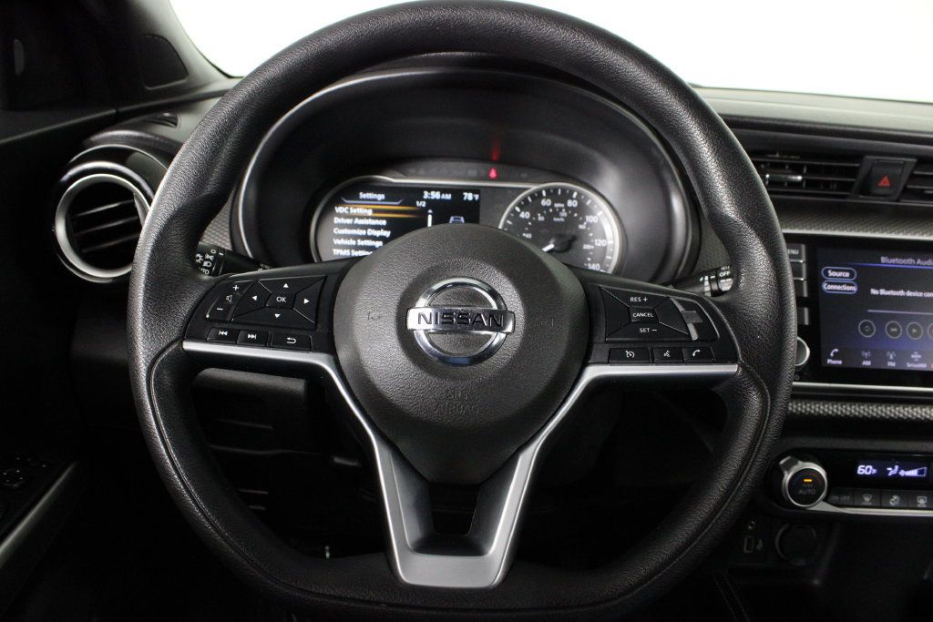 Certified 2020 Nissan Kicks SV FWD image 24