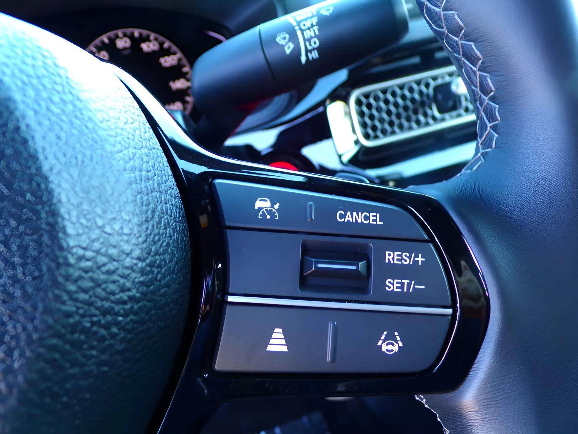 Used 2025 Honda Civic Sport image 17
