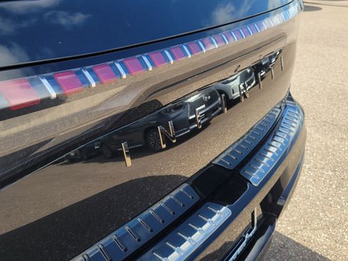 New 2026 INFINITI QX80 SPORT w/ Sport Exterior Package image 6