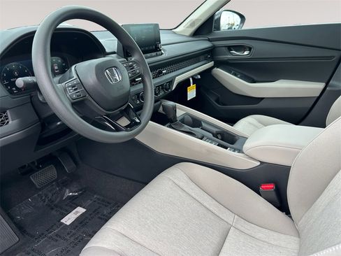 New 2025 Honda Accord SE image 10