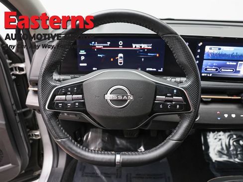 Used 2023 Nissan Ariya FWD image 10