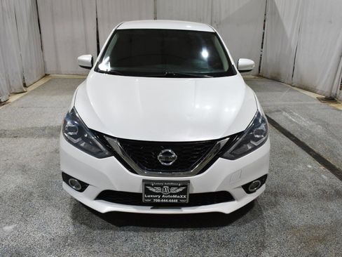 Used 2017 Nissan Sentra SR FWD image 2