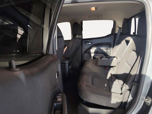 Used 2019 Chevrolet Colorado LT w/ LT Convenience Package image 22