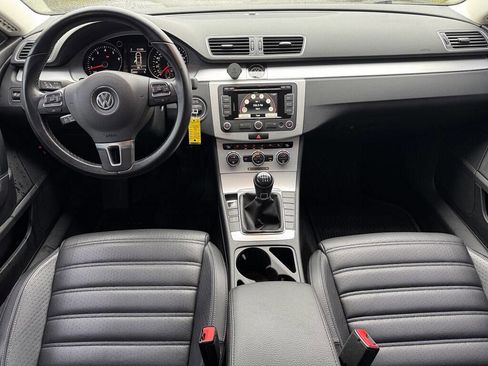 Used 2015 Volkswagen CC Sport image 15