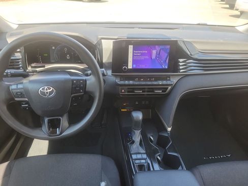 Certified 2025 Toyota Camry LE FWD image 17
