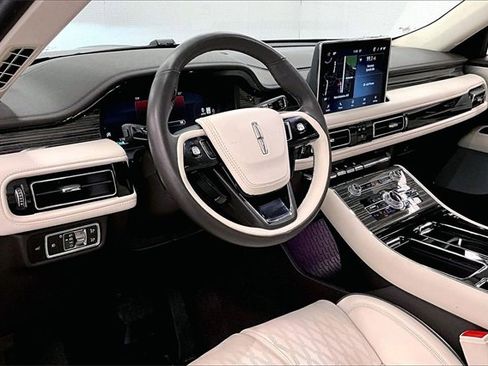 Used 2024 Lincoln Aviator Black Label w/ Dynamic Handling Package image 14