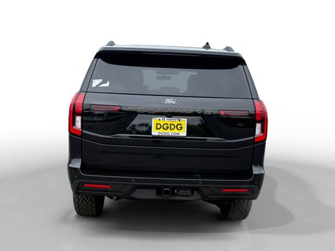 New 2026 Ford Expedition Tremor image 4