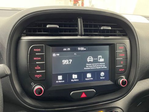 Used 2020 Kia Soul S image 30