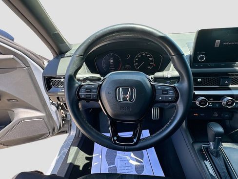 Used 2024 Honda Civic Sport image 11