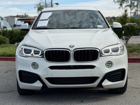 Used 2018 BMW X6 sDrive35i w/ M Sport Package RWD image 5
