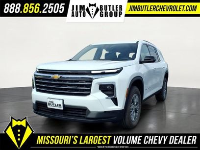 New 2027 Chevrolet Traverse LT w/ Driver Confidence Package