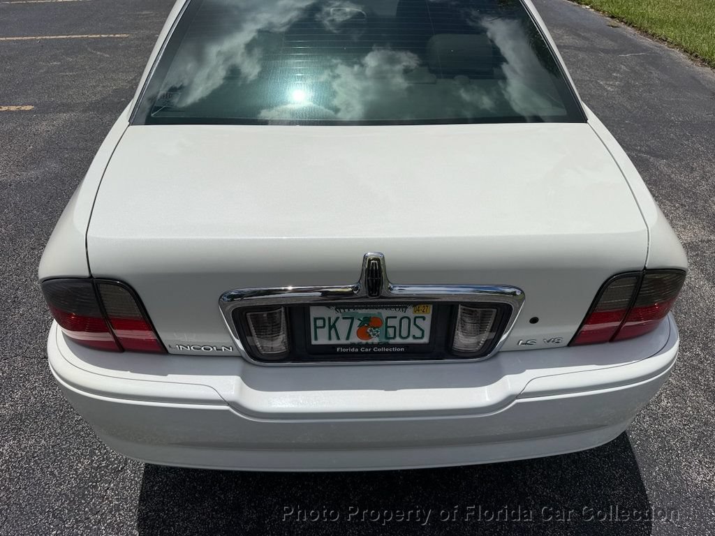 Used 2004 Lincoln LS RWD image 20