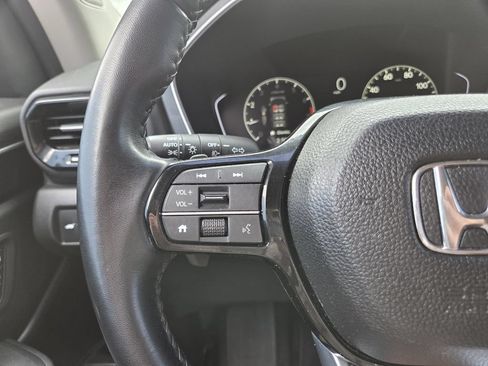 Certified 2025 Honda Pilot Touring image 26