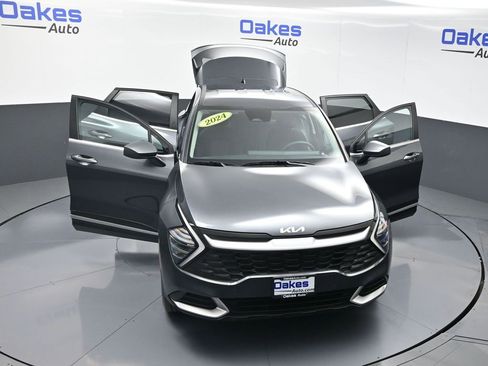 Certified 2024 Kia Sportage LX image 55