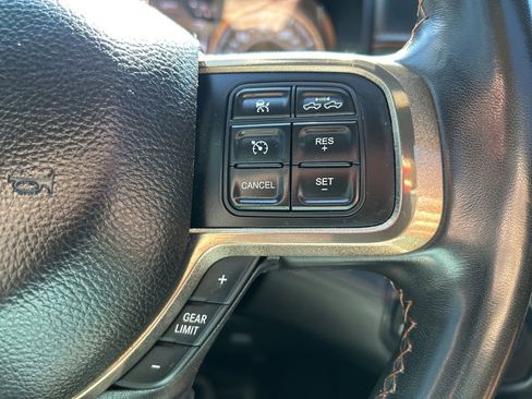 Used 2022 RAM 3500 Limited image 20