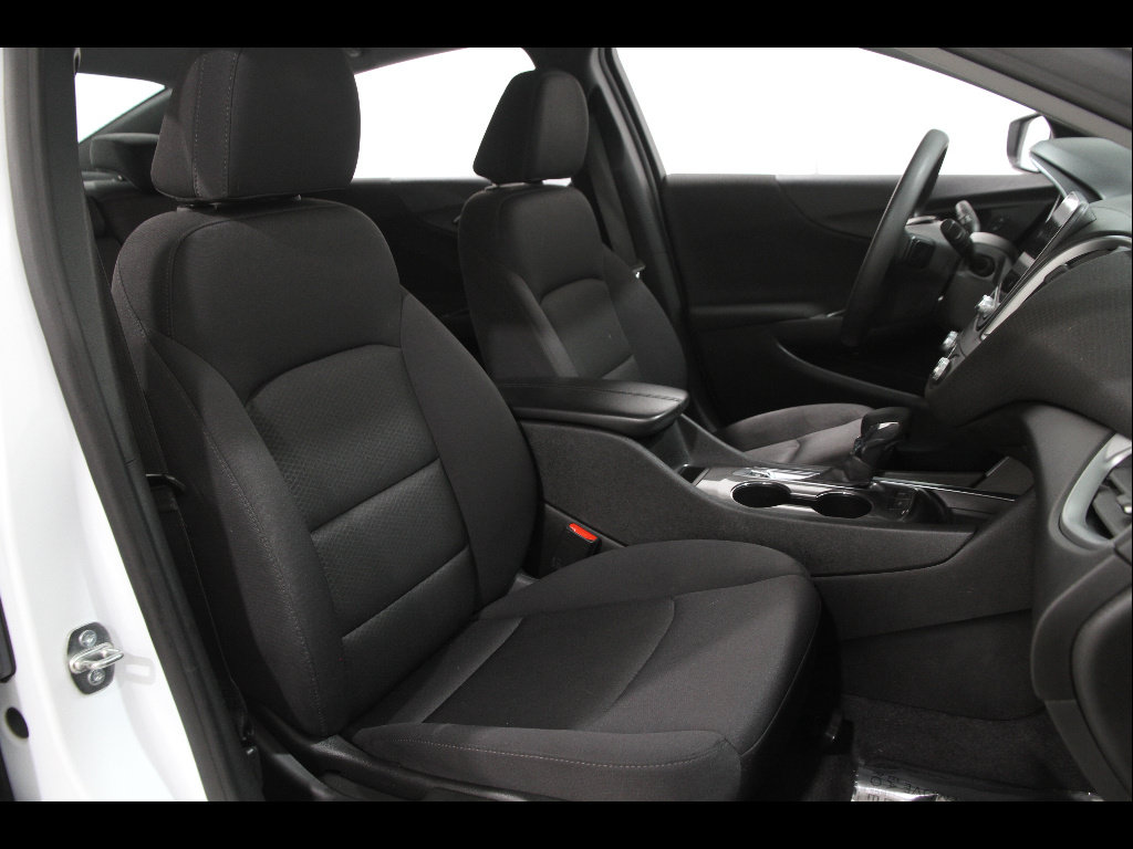Certified 2024 Chevrolet Malibu LT FWD image 17
