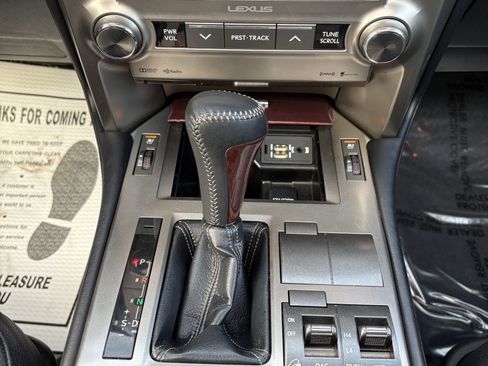 Used 2017 Lexus GX 460 Premium image 22