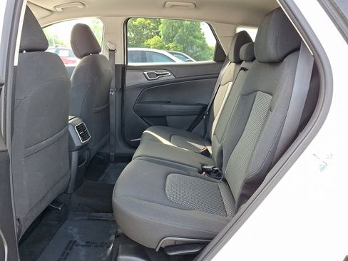 Certified 2023 Kia Sportage LX AWD/4WD image 10