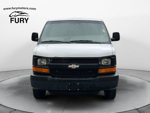 Used 2013 Chevrolet Express 3500 RWD image 8