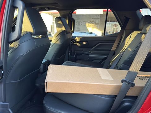 New 2026 Toyota 4Runner TRD Off-Road Premium image 9