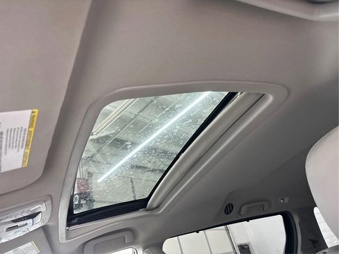 Used 2018 Toyota Sienna XLE w/ XLE Navigation Package AWD/4WD image 26
