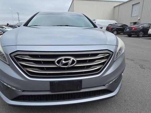 Used 2016 Hyundai Sonata Sport w/ Option Group 03 image 2