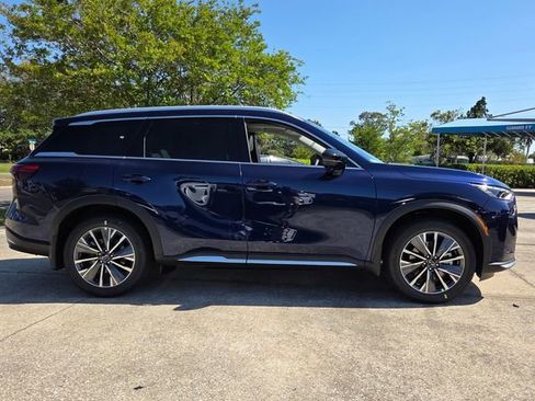 New 2026 INFINITI QX60 Luxe w/ Cargo Package FWD image 8