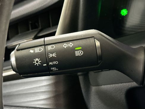 Used 2019 Lexus ES 350 Luxury image 34