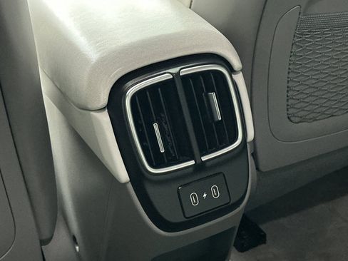 Used 2024 Hyundai Ioniq 6 SEL image 13