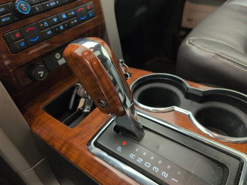 Used 2009 Ford F150 Lariat AWD/4WD image 28