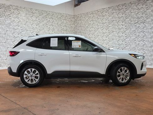 Used 2025 Ford Escape Active w/ Cold Weather Package image 10