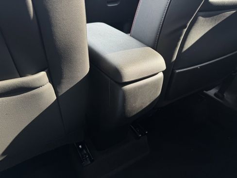 Used 2024 Chevrolet TrailBlazer RS image 21