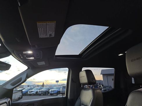 Used 2021 GMC Sierra 1500 Denali w/ Technology Package image 21