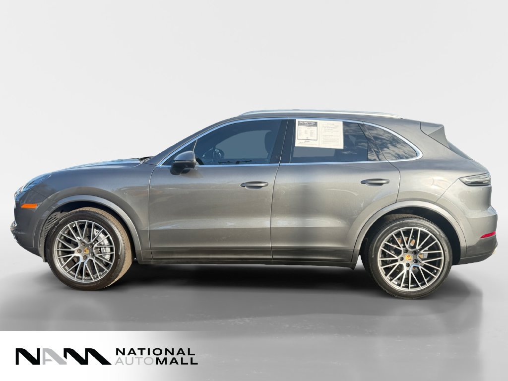 Used 2022 Porsche Cayenne AWD/4WD image 2