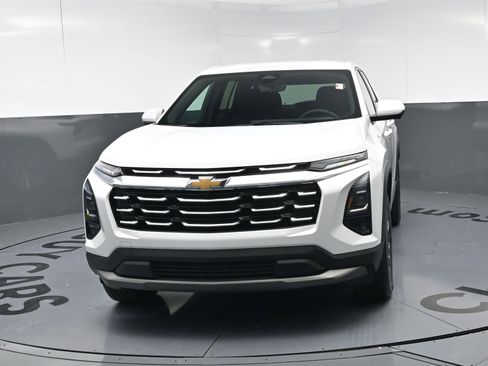 Certified 2025 Chevrolet Equinox LT w/ Safety and Technology Package image 5