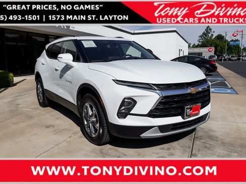 Used 2023 Chevrolet Blazer LT FWD image 1