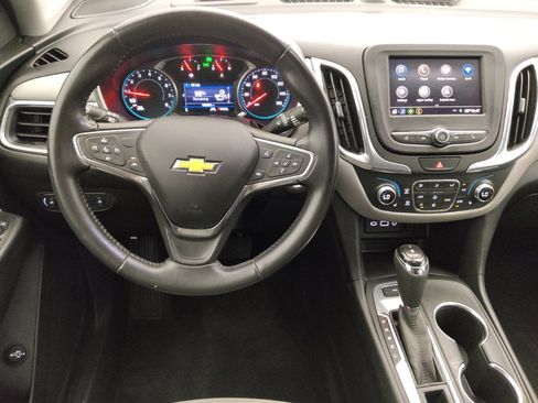 Used 2020 Chevrolet Equinox LT AWD/4WD image 22