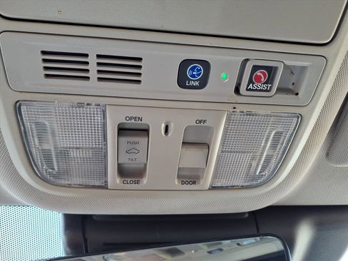 Used 2020 Honda Accord Touring image 27