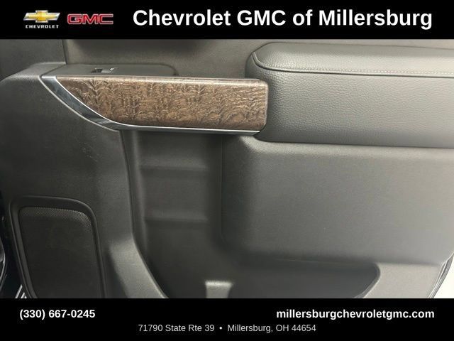 Used 2021 GMC Sierra 2500 Denali w/ Denali Ultimate Package AWD/4WD image 39