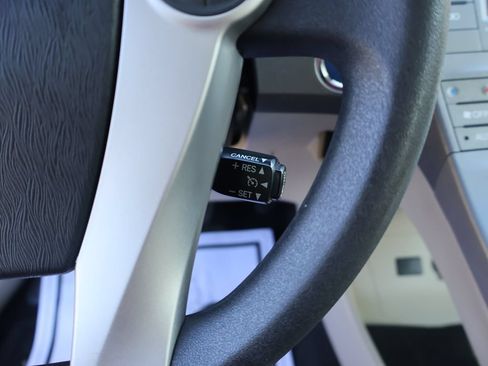 Used 2015 Toyota Prius Three FWD image 30
