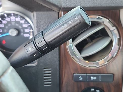 Used 2015 Ford F350 Lariat AWD/4WD image 19