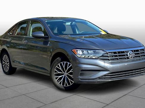 Used 2021 Volkswagen Jetta S image 3