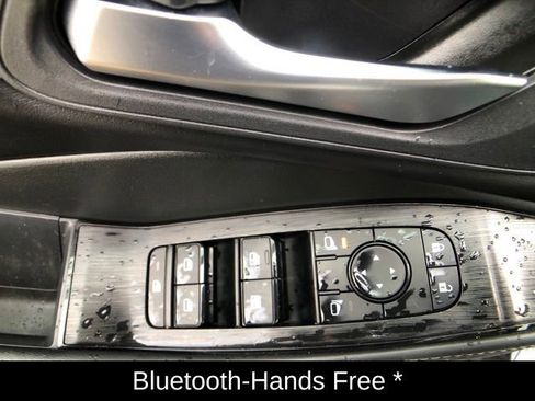 Certified 2023 Nissan Rogue SV w/ SV Premium Package AWD/4WD image 16