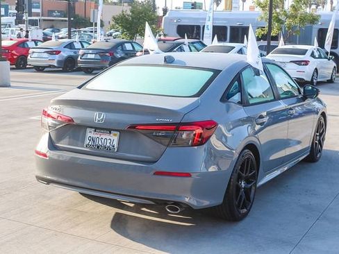 Used 2025 Honda Civic Sport image 5